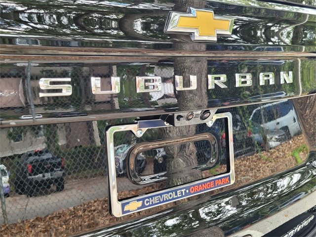 New 2025 Chevrolet Suburban Premier image 15