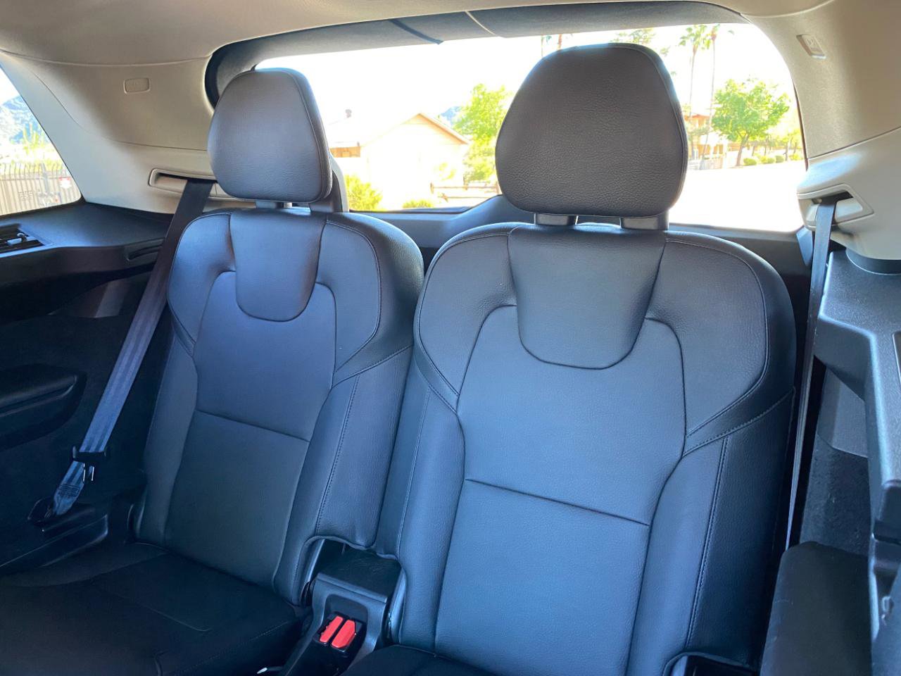 Used 2020 Volvo XC90 T6 Momentum image 38