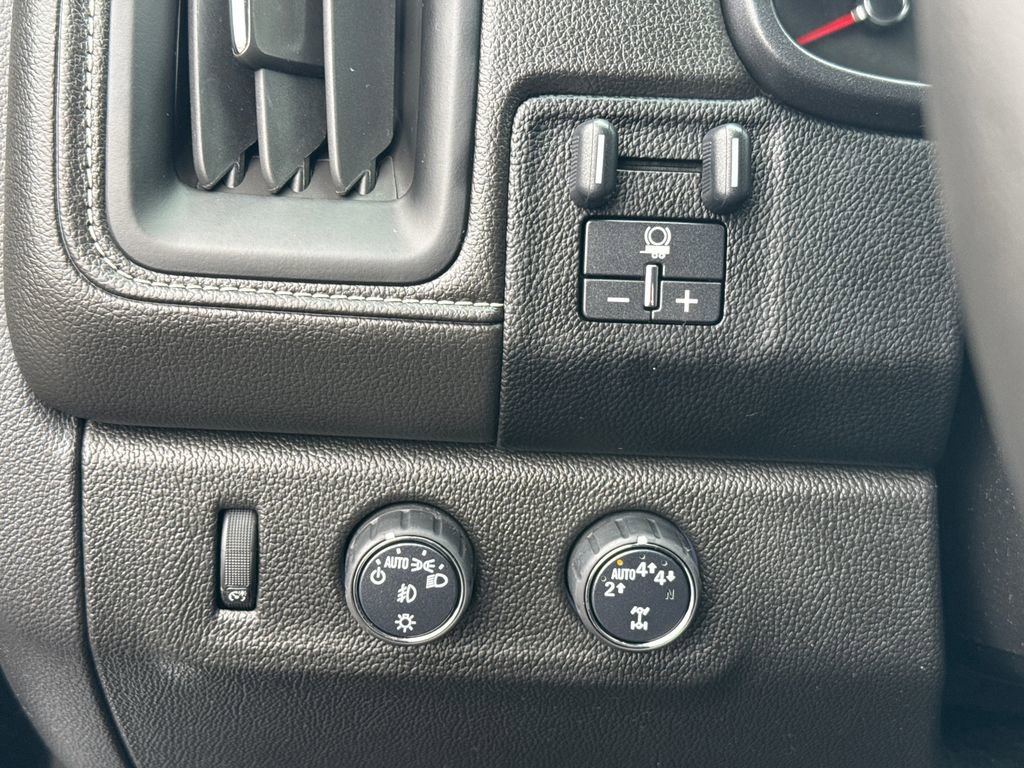 Used 2019 GMC Canyon Denali image 17