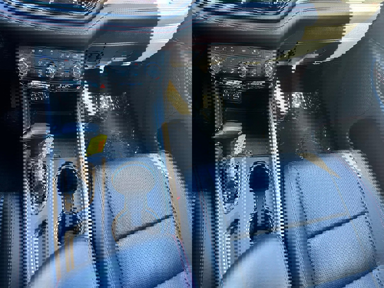 Used 2024 Dodge Durango GT image 36