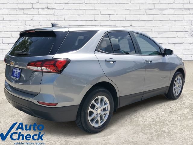 Used 2024 Chevrolet Equinox LS FWD image 4