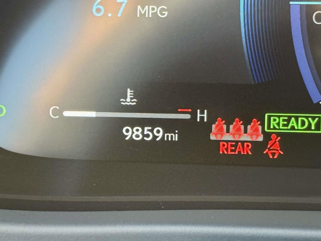 Used 2025 Lexus UX 300h AWD w/ Accessory Package (Z1) image 30