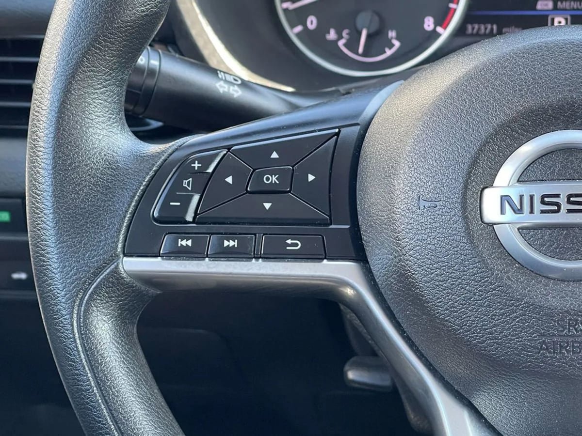 Used 2023 Nissan Sentra SV image 26