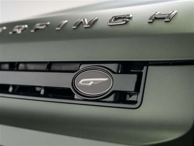 Used 2026 Land Rover Defender 110 X-Dynamic SE AWD/4WD image 35