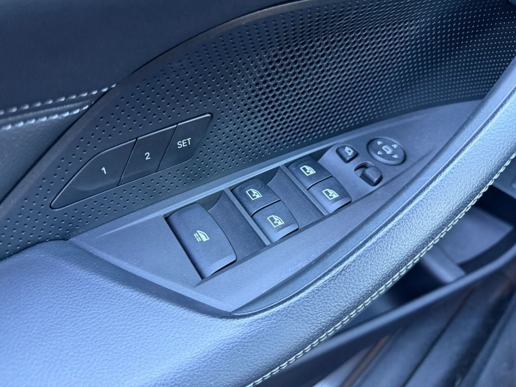 Used 2022 BMW 430i Convertible w/ Convenience Package RWD image 18