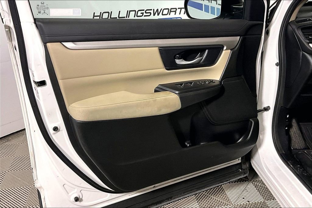 Used 2019 Honda CR-V LX image 18