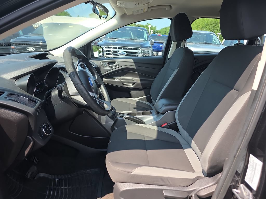 Used 2014 Ford Escape S FWD image 22