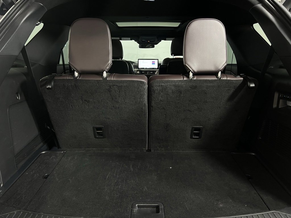 Used 2025 Ford Explorer Platinum w/ LUX Leather Package image 31