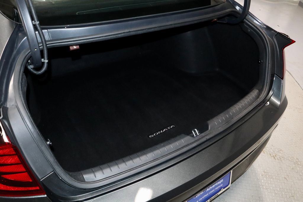 Used 2020 Hyundai Sonata Limited FWD image 12