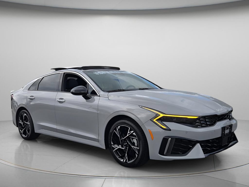 Used 2025 Kia K5 GT-Line w/ GT-Line Premium Package FWD image 9