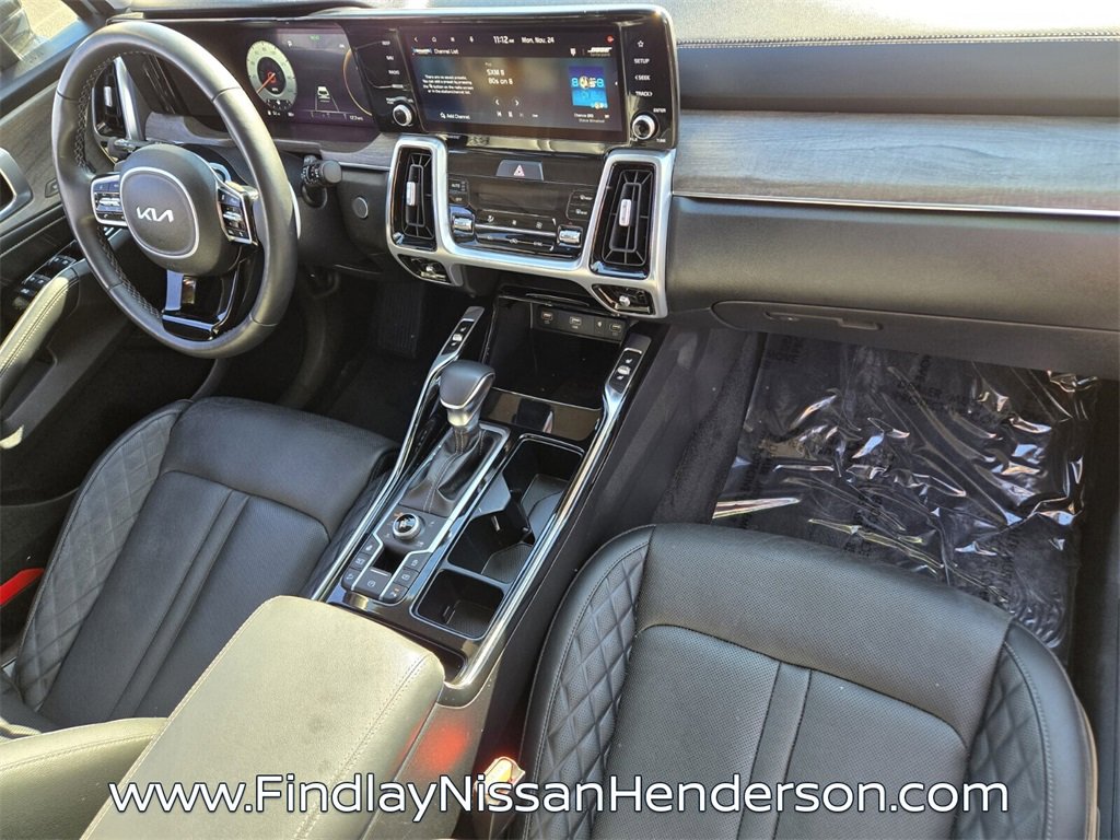 Used 2022 Kia Sorento SX Prestige image 19