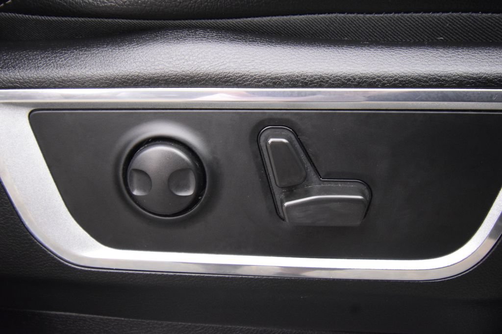 Used 2022 RAM 1500 Laramie AWD/4WD image 24