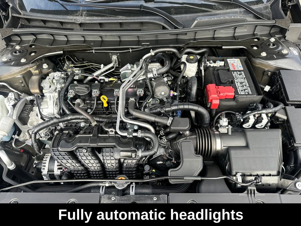 Used 2025 Nissan Altima 2.5 SR FWD image 31