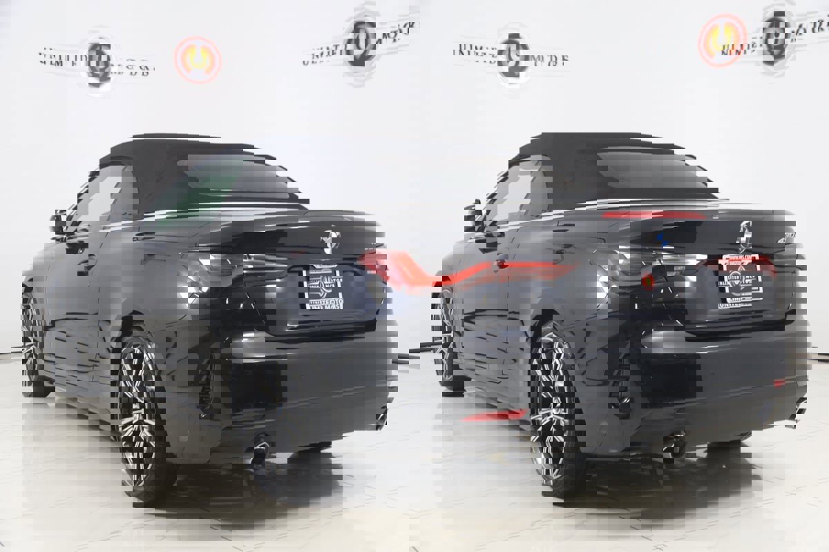 Used 2021 BMW 430i Convertible w/ Convenience Package image 4