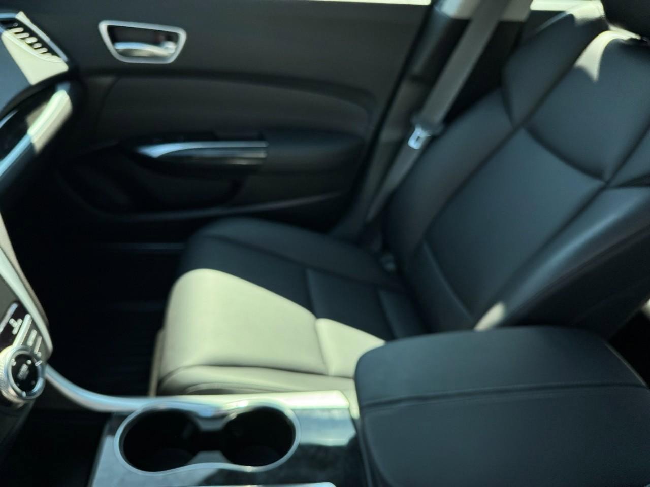 Used 2019 Acura TLX V6 image 14