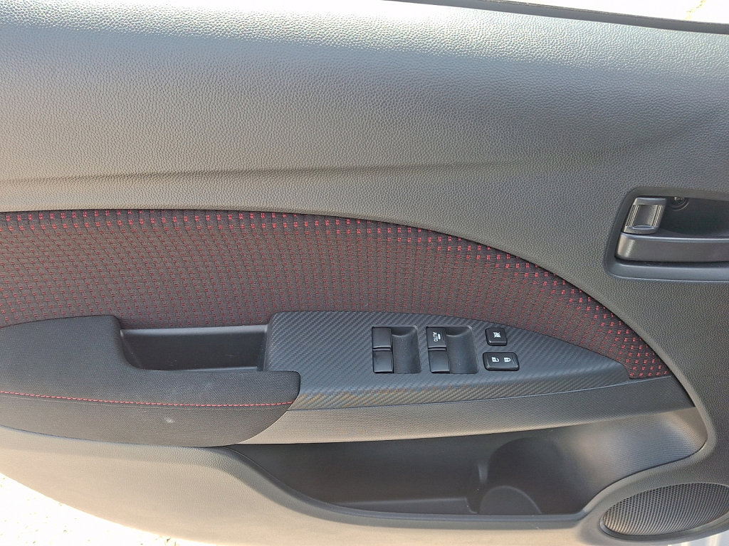 Used 2024 Mitsubishi Mirage Black Edition image 21