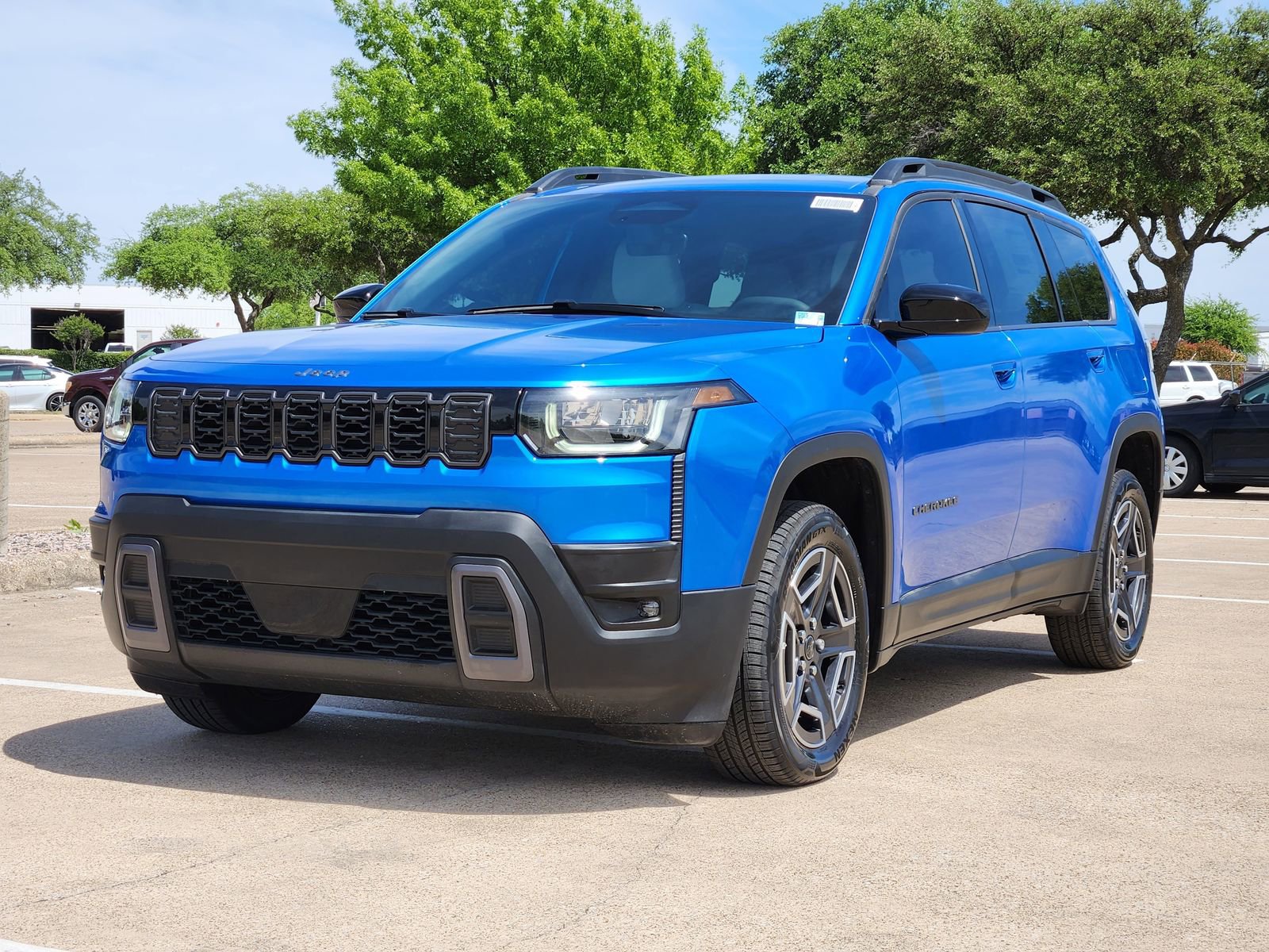 New 2026 Jeep Cherokee Laredo image 2