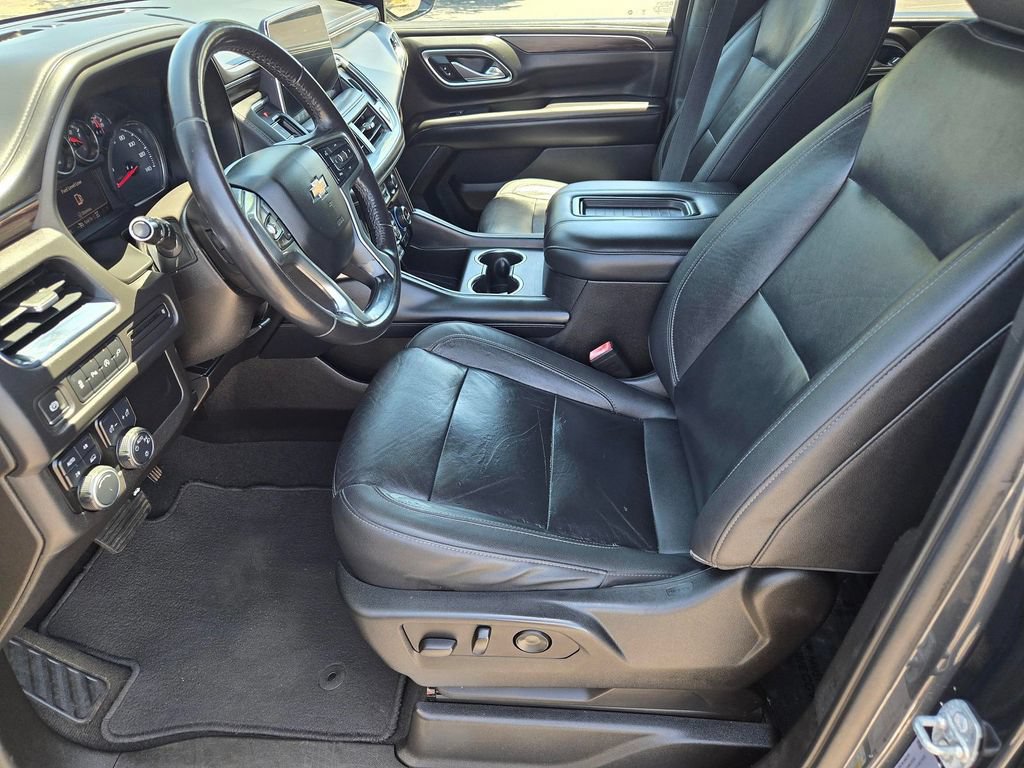 Used 2021 Chevrolet Suburban LT AWD/4WD image 6