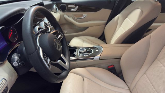Used 2019 Mercedes-Benz C 300 Sedan image 21