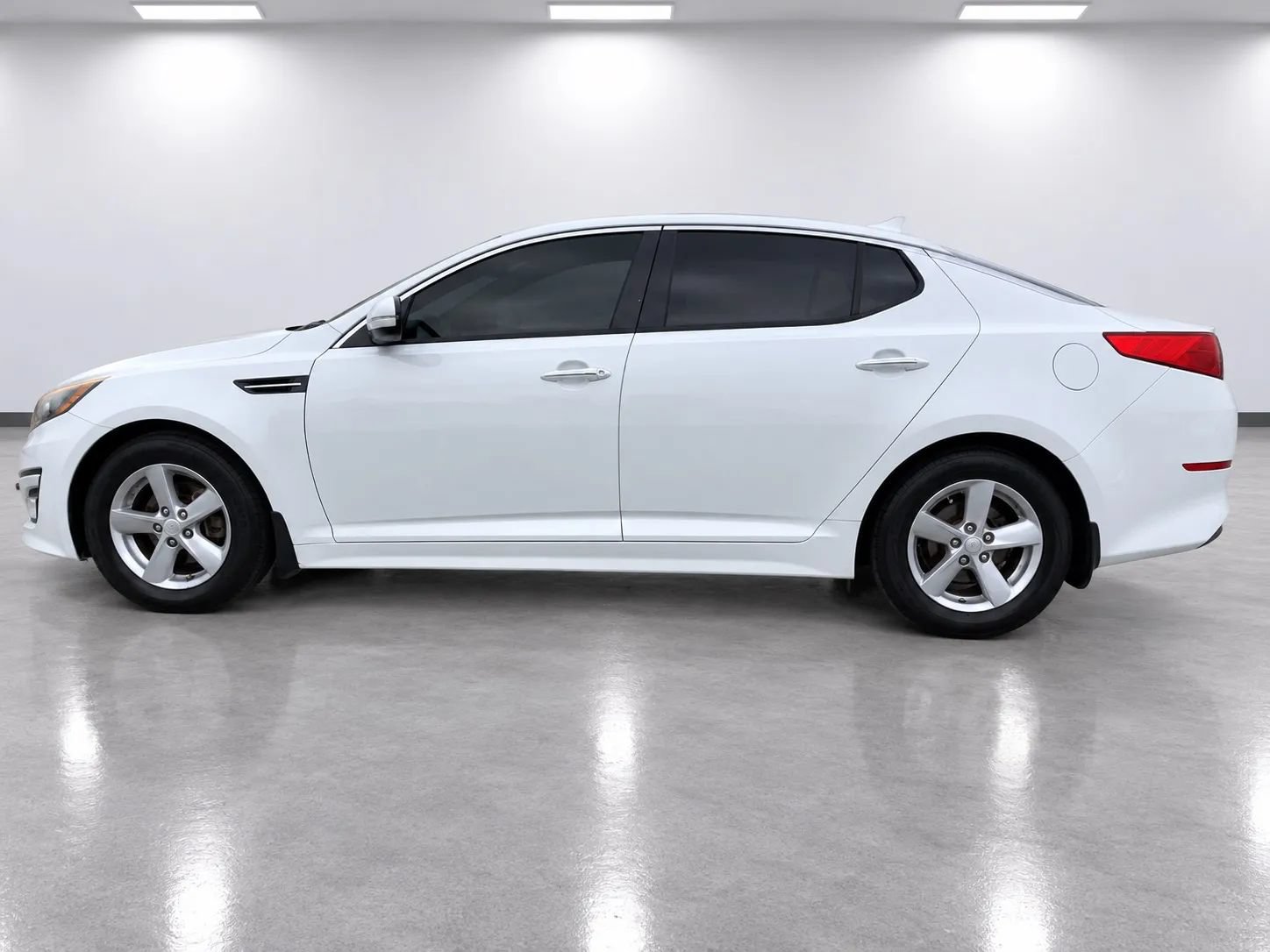 Used 2015 Kia Optima LX w/ LX Convenience Plus Package FWD image 8