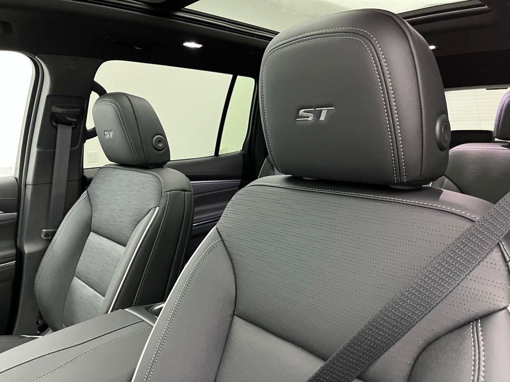 New 2026 Buick Enclave Sport Touring w/ Power Package image 21