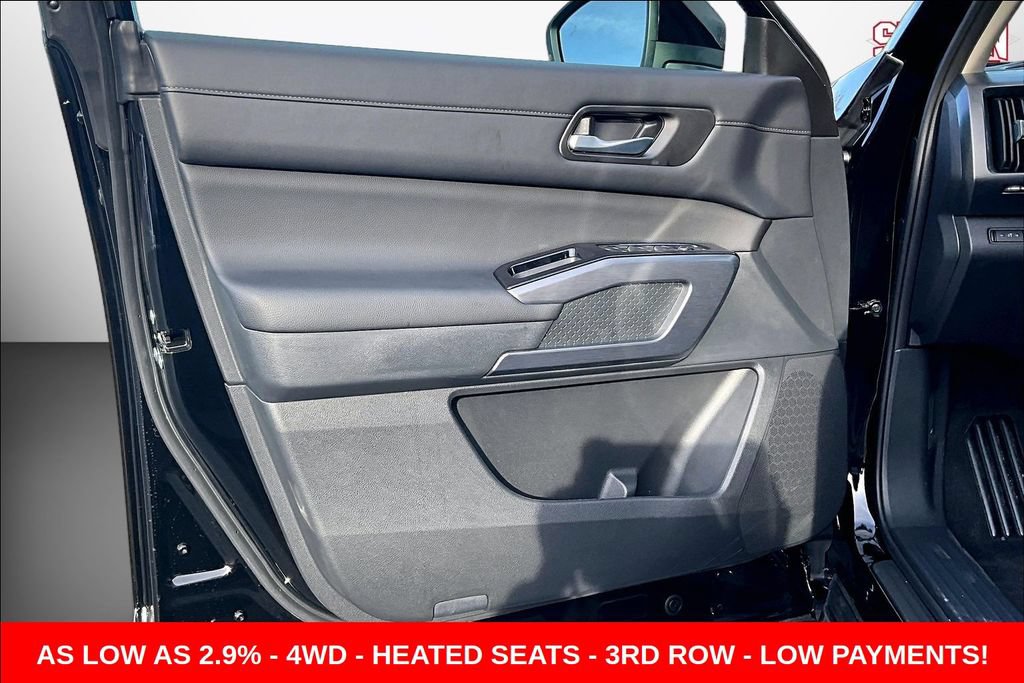 New 2026 Nissan Pathfinder SL w/ Cargo Package AWD/4WD image 23