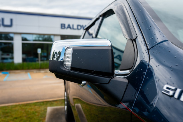 Used 2021 Chevrolet Silverado 1500 LTZ RWD image 19