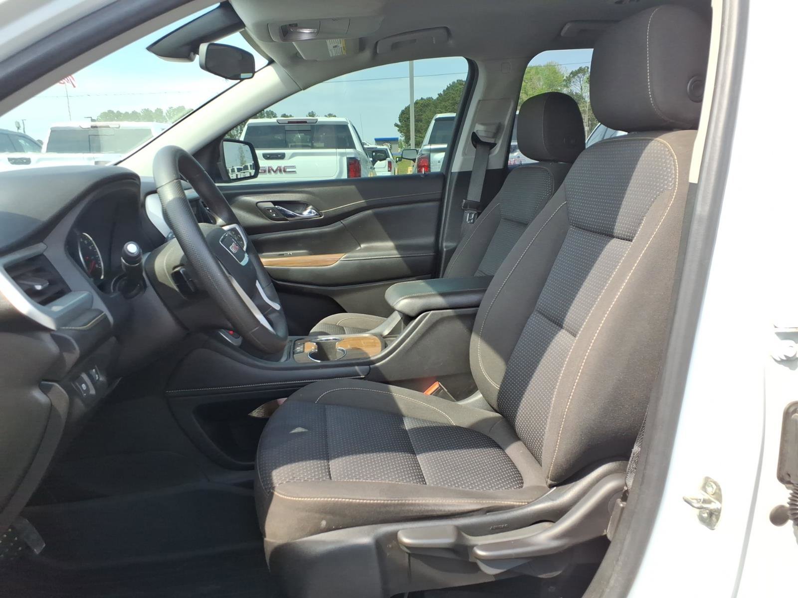 Used 2021 GMC Acadia SLE w/ Elevation Edition image 17