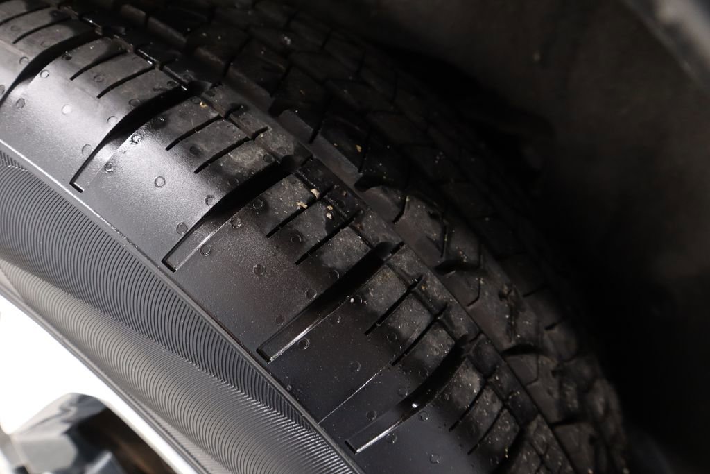 Used 2022 Subaru Outback Limited w/ Popular Package #2 image 23