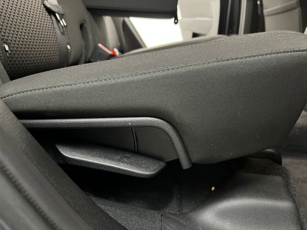 Used 2024 Kia Sportage LX image 18