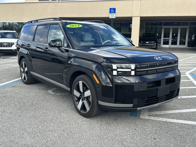 Used 2024 Hyundai Santa Fe Limited image 4
