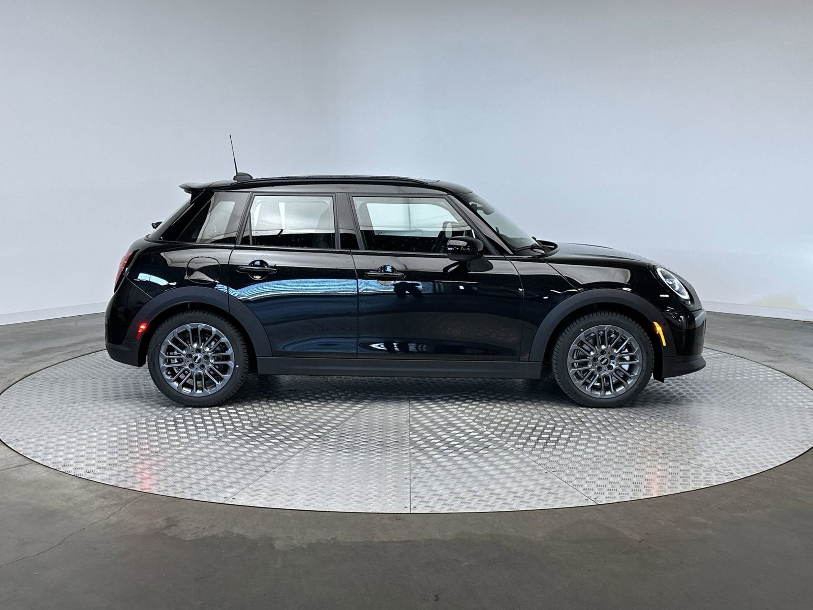 New 2026 MINI Cooper S FWD image 10