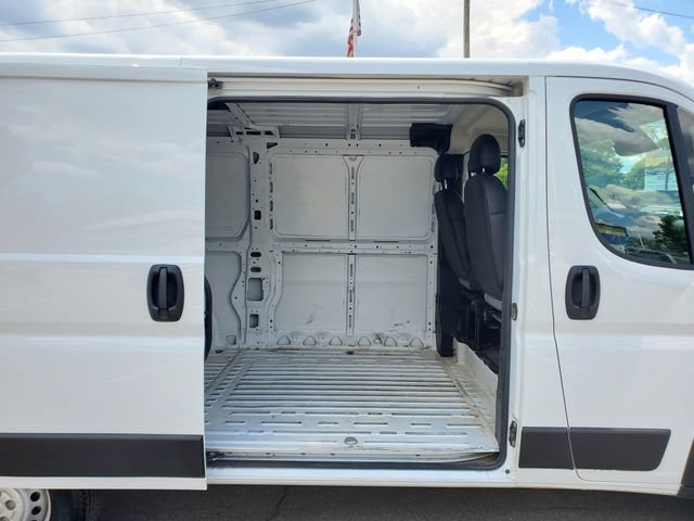 Used 2025 RAM ProMaster 2500 w/ Convenience Group FWD image 23