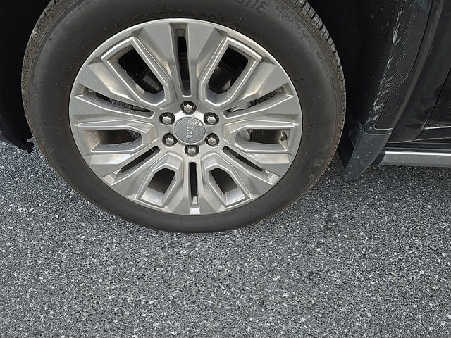 Certified 2022 GMC Sierra 1500 Denali w/ Denali Premium Package image 12