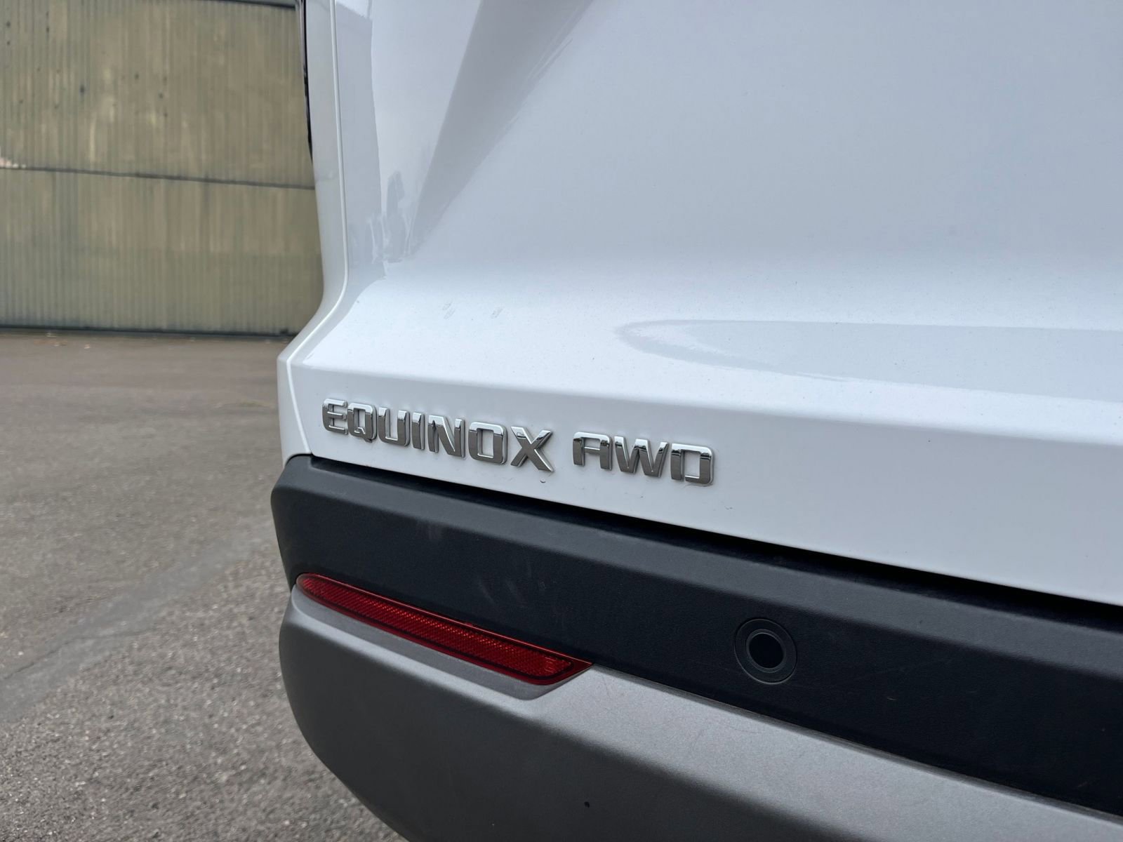 Used 2025 Chevrolet Equinox LT image 17