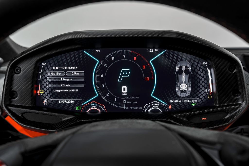 Used 2024 Lamborghini Revuelto AWD/4WD image 14