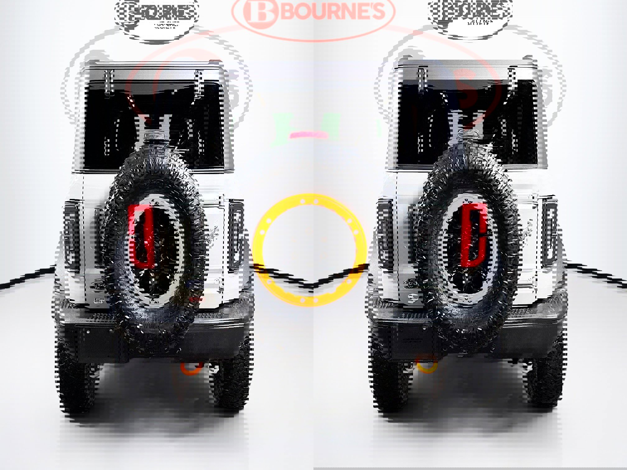 Used 2022 Ford Bronco Badlands image 8