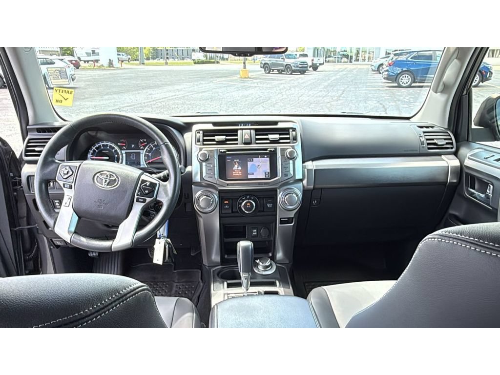 Certified 2019 Toyota 4Runner SR5 Premium AWD/4WD image 35