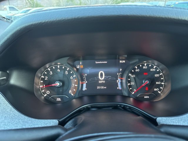 Used 2024 Jeep Compass Latitude image 27