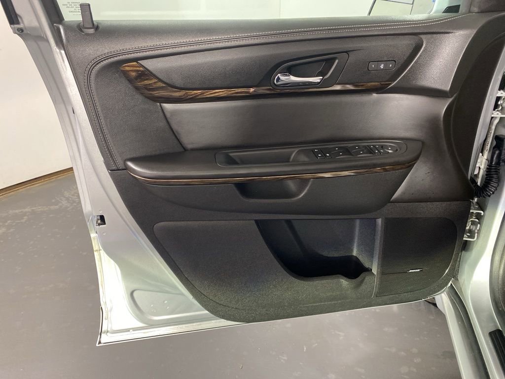 Used 2015 GMC Acadia Denali image 25