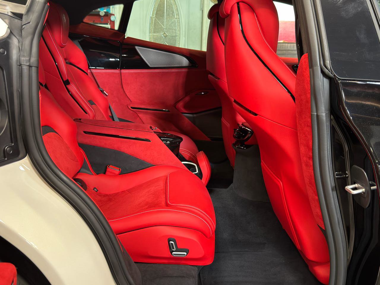 Used 2026 Ferrari Purosangue image 19