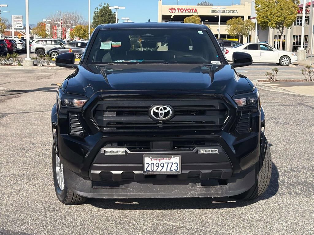 Certified 2025 Toyota Tacoma SR5 image 2