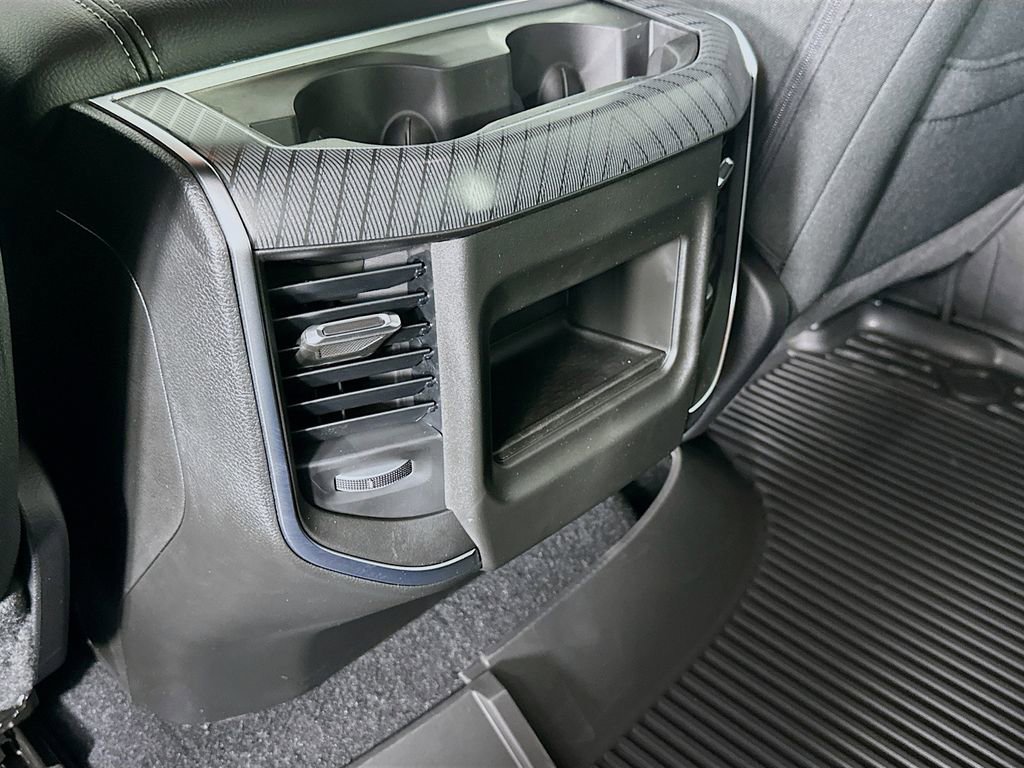 New 2026 RAM 1500 Big Horn w/ Night Edition image 31