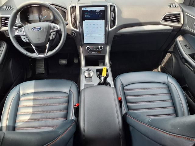 Used 2022 Ford Edge SEL w/ Sport Appearance Package AWD/4WD image 8