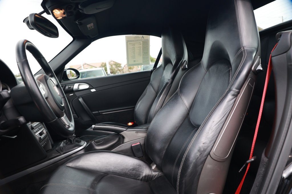 Used 2006 Porsche 911 Carrera S RWD image 22