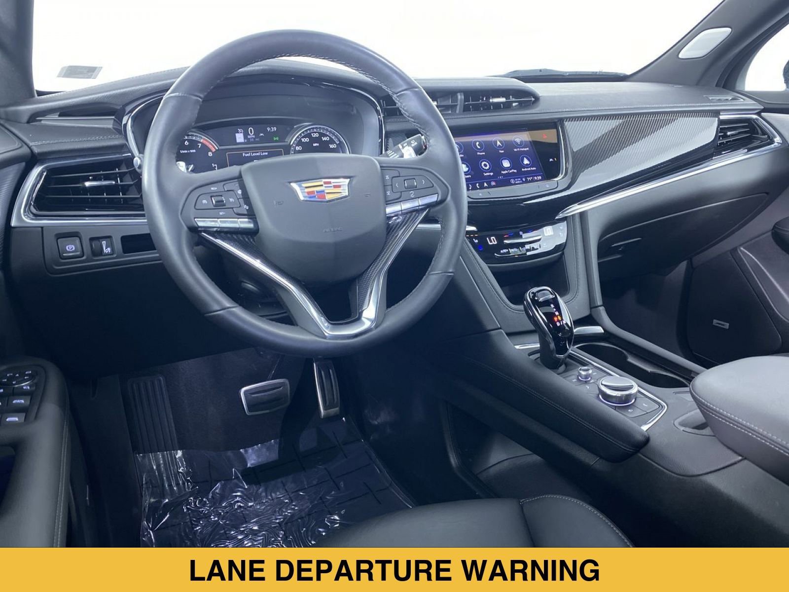 Certified 2024 Cadillac XT6 Sport w/ LPO, ONYX Package AWD/4WD image 2