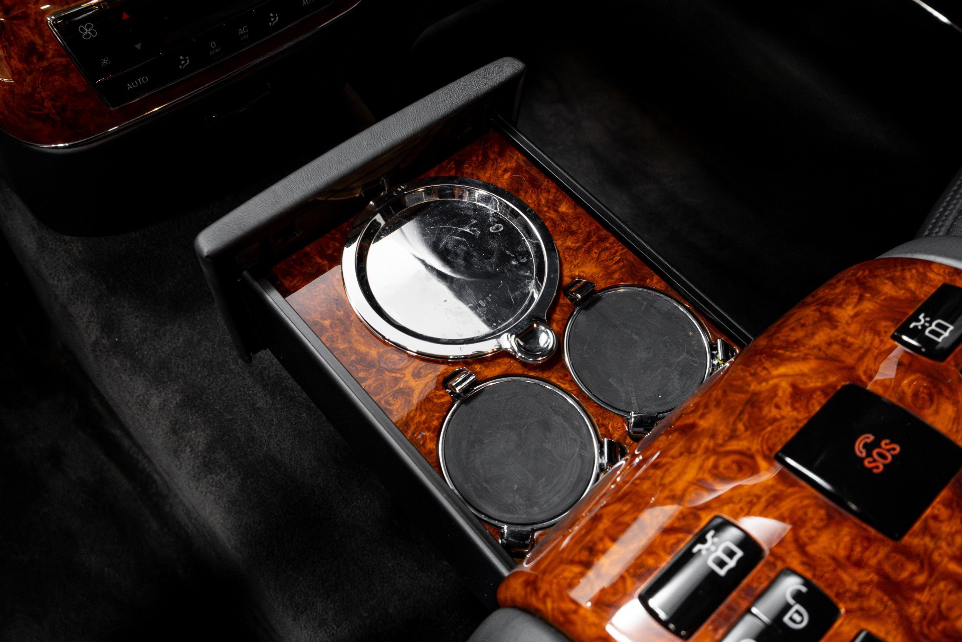 Used 2004 Maybach 57 image 34