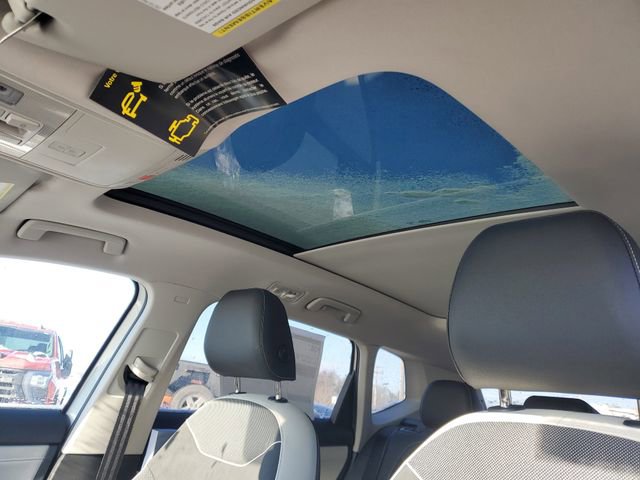 New 2026 Volkswagen Taos SE AWD/4WD image 12