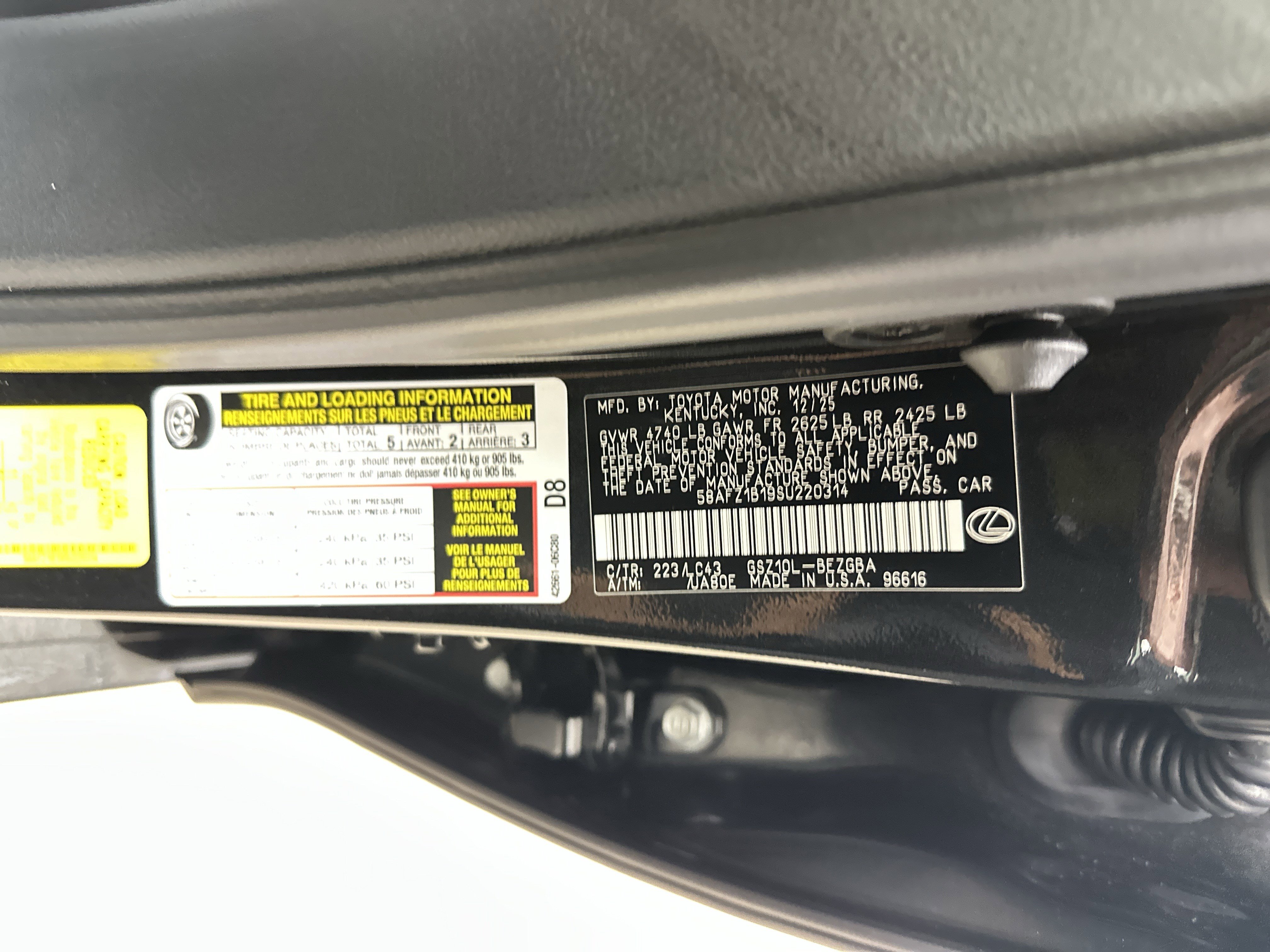 Used 2025 Lexus ES 350 Ultra Luxury FWD image 36