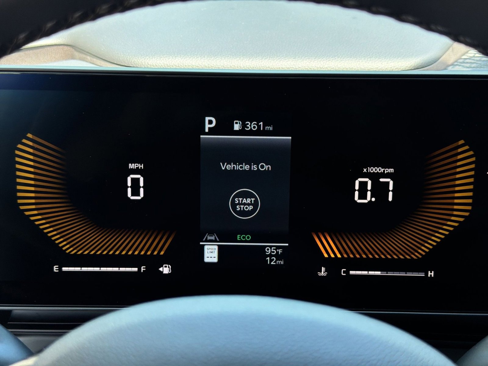 New 2026 Kia Carnival EX FWD image 35